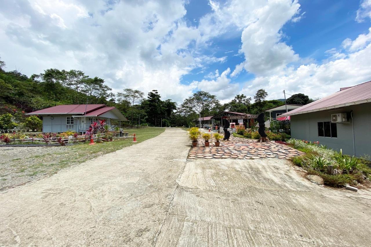 Hotel Spot On 90279 Kinomulok Garden Ranau Exteriér fotografie